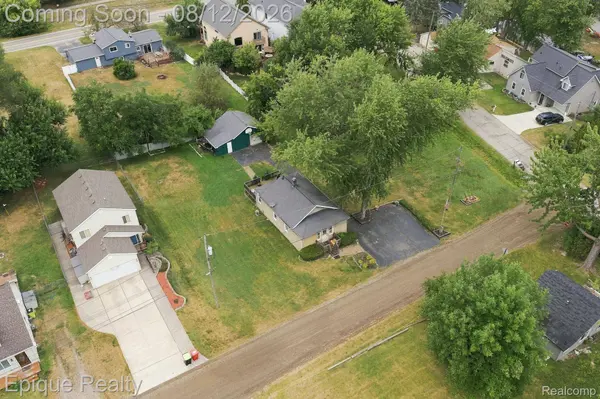 4860 Lakeview AVE, West Bloomfield Charter Township, MI 48324