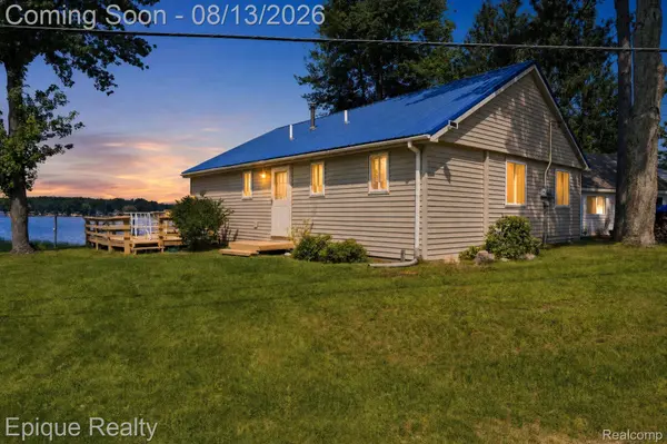8946 Thomas ST, Plainfield Township, MI 48739