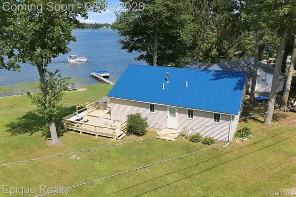 8946 Thomas ST, Plainfield Township, MI 48739