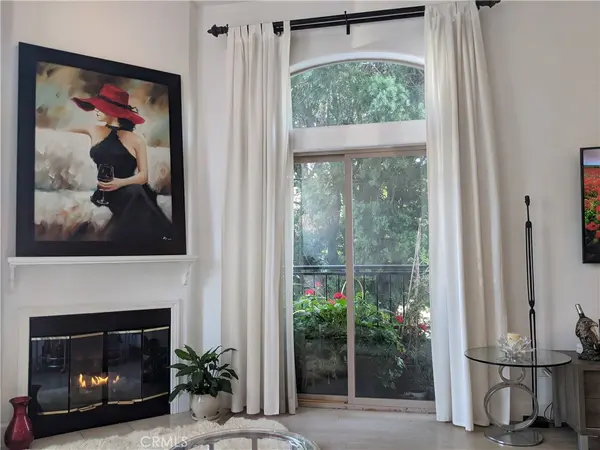 13260 Landale St, Sherman Oaks, CA 91423-5176