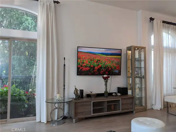 13260 Landale ST, Sherman Oaks, CA 91423