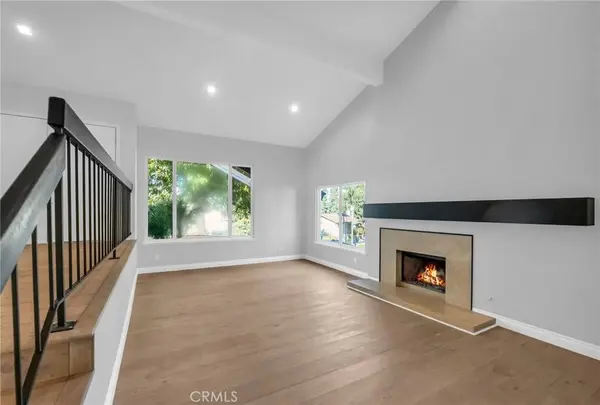 4642 Poe AVE, Woodland Hills, CA 91364