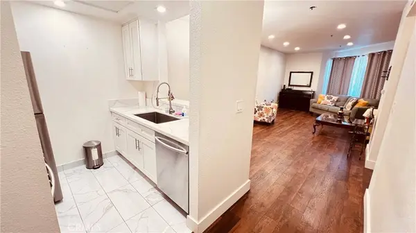19350 Sherman WAY #231, Reseda, CA 91335