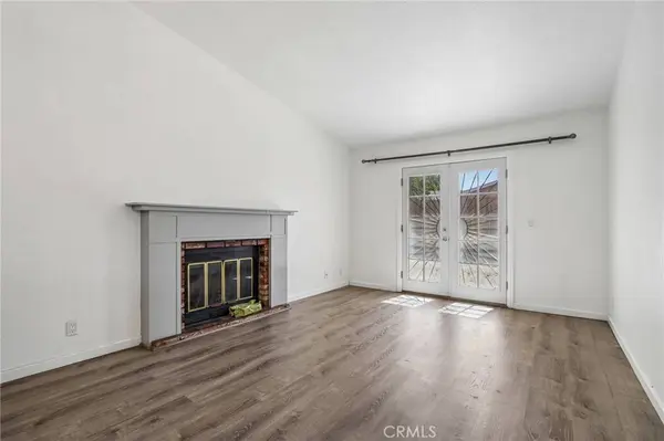 37604 Millbrook, Palmdale, CA 93550