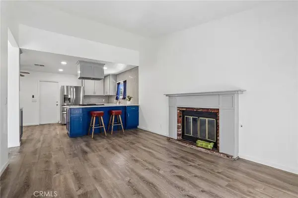 37604 Millbrook, Palmdale, CA 93550