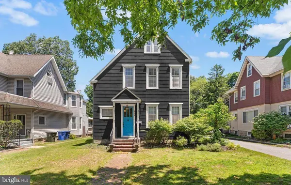 419 ELM AVE