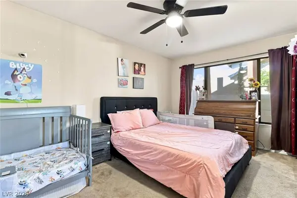 1907 E Viking RD, Las Vegas, NV 89169