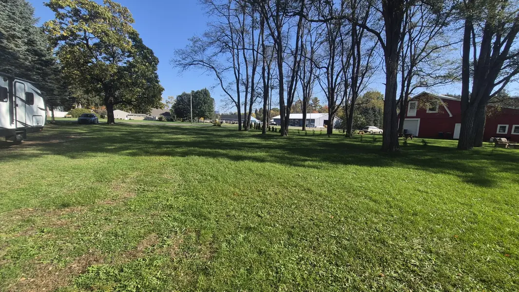 3755 Center St, Ravenna, MI 49451-9409