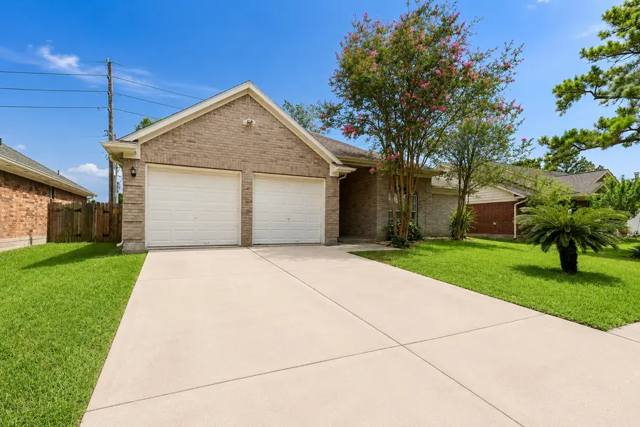 11714 Early Mist Ct, Houston, TX 77064-2200