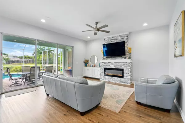 Cape Coral, FL 33991-3153,2660 Stonyhill Ct