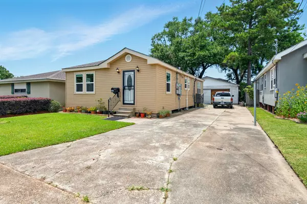 Marrero, LA 70072-2217,434 Farrington Dr