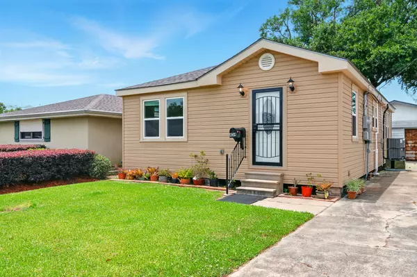 Marrero, LA 70072-2217,434 Farrington Dr