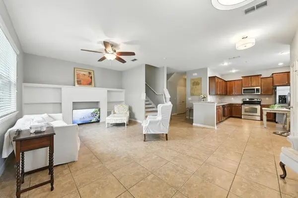 1551 Scarlet Oak Loop, Winter Garden, FL 34787-6159