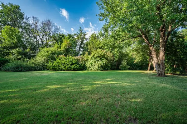 Norman, OK 73072-9747,4204 Upper Lake Dr