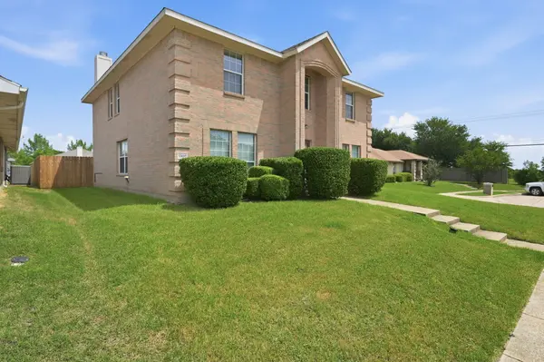 1308 Arbordale Ct, Lancaster, TX 75134-4166