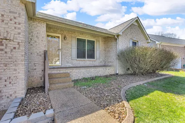 1649 Witt Hill Dr, Spring Hill, TN 37174