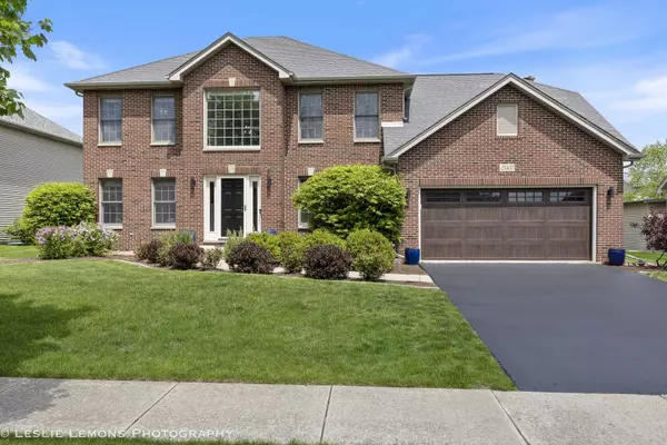 25300 Blakely DR, Plainfield, IL 60585