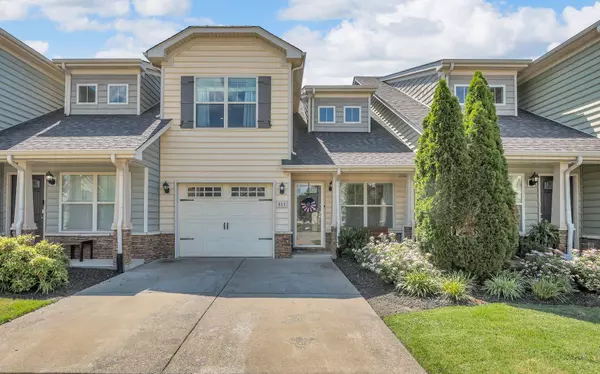 911 Keepsake Diamond Ln, Murfreesboro, TN 37128