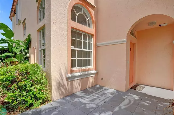 1624 NW 158th Ln, Pembroke Pines, FL 33028