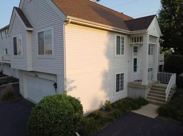 2410 Daybreak CT, Elgin, IL 60123