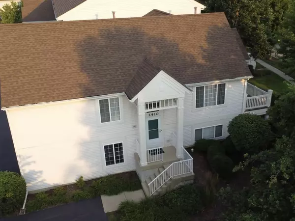 2410 Daybreak CT, Elgin, IL 60123