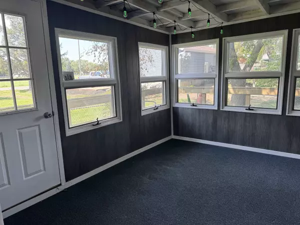 401 E St Marys St, Everly, IA 51338