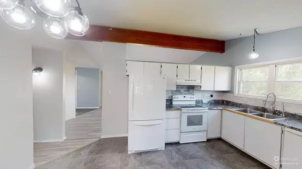 401 E St Marys St, Everly, IA 51338