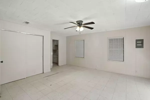 862 & 864 MS-15, Stringer, MS 39481