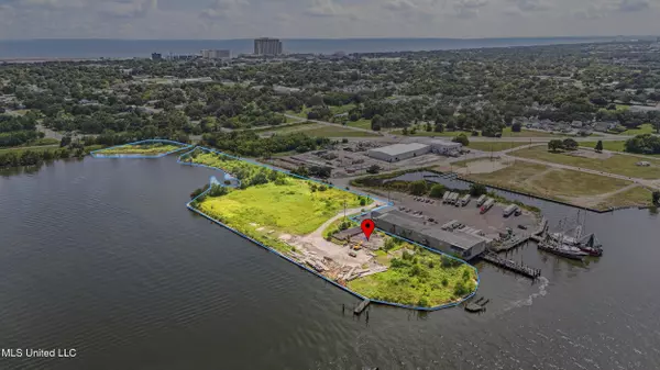 540 Bayview Avenue, Biloxi, MS 39530