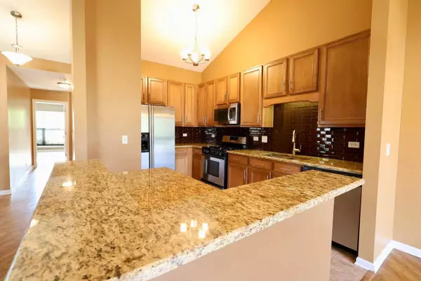 1969 Osprey CT, Bartlett, IL 60103