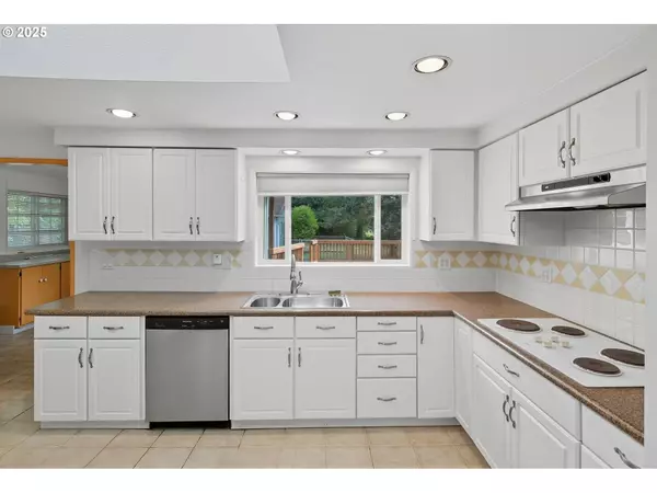 9100 SE TELFORD RD, Boring, OR 97009