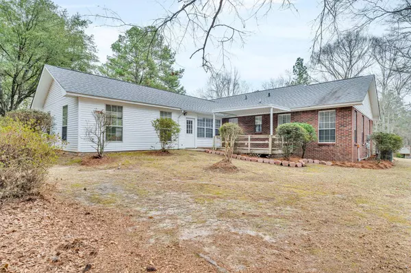 17 Myrtle Wood, Laurel, MS 39443