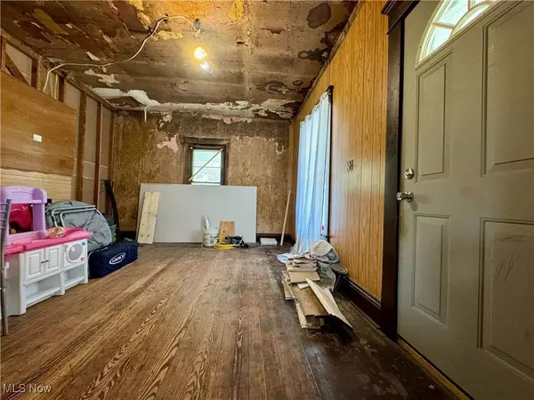 328 W Cross ST, Summerfield, OH 43788