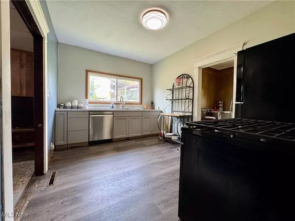 328 W Cross ST, Summerfield, OH 43788