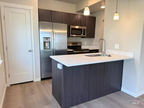 616 N 44th St, Nampa, ID 83687