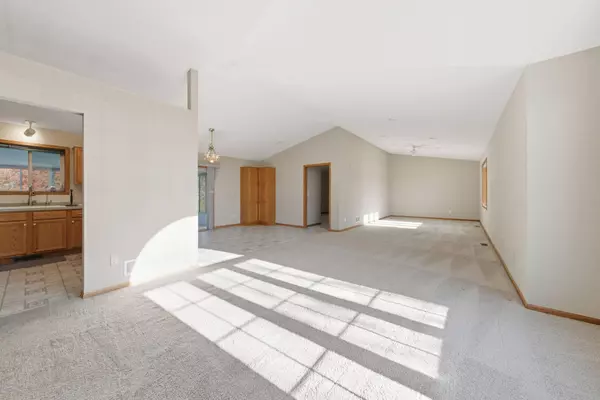 9100 Hampshire AVE N, Brooklyn Park, MN 55445