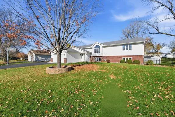 9100 Hampshire AVE N, Brooklyn Park, MN 55445