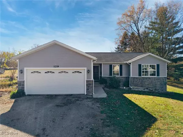 129 Maple AVE, Woodsfield, OH 43793