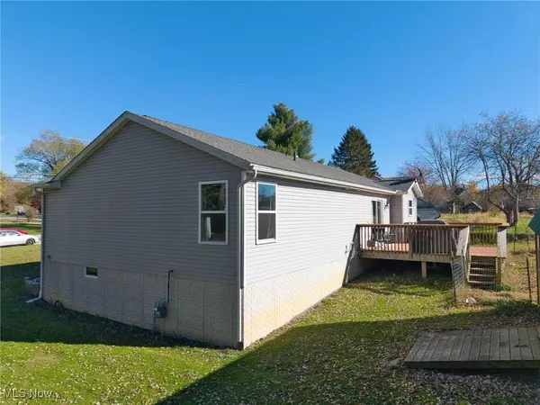 129 Maple AVE, Woodsfield, OH 43793