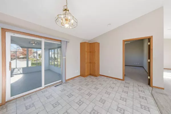 9100 Hampshire AVE N, Brooklyn Park, MN 55445