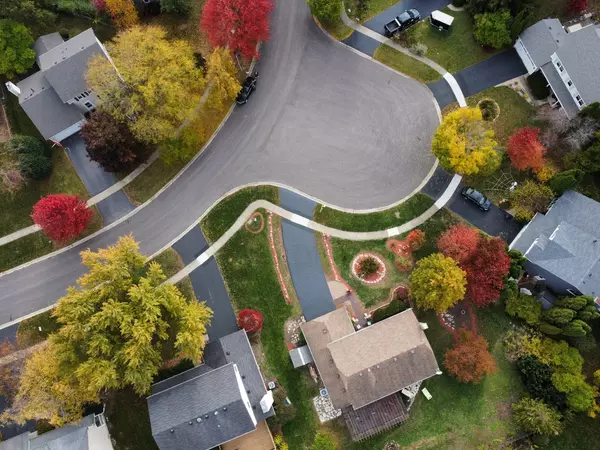 1155 Hanover DR, Batavia, IL 60510