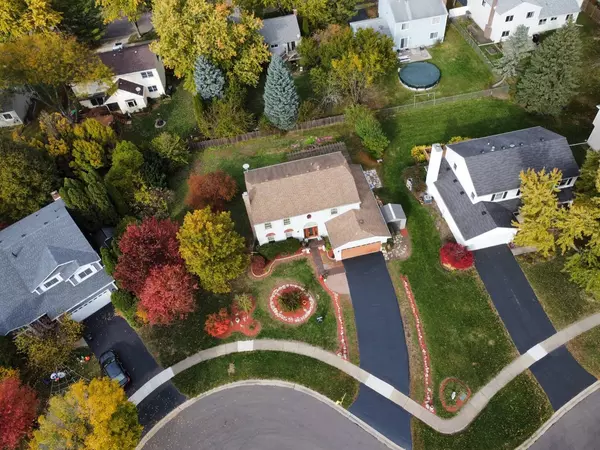 1155 Hanover DR, Batavia, IL 60510