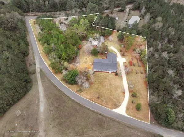 21 Sunset Hills Rd., Laurel, MS 39443