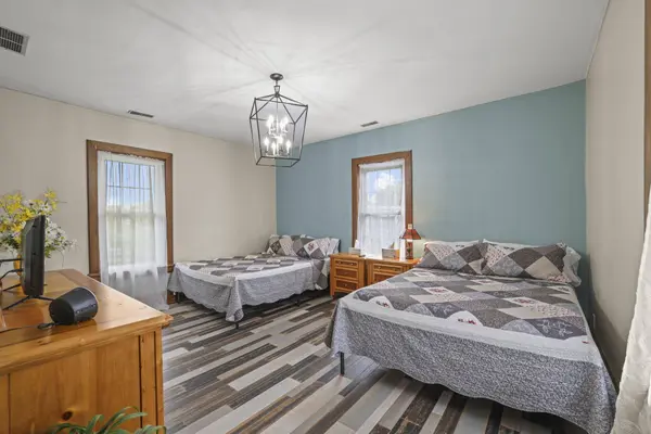 102 W Lincoln Avenue, Delaware, OH 43015