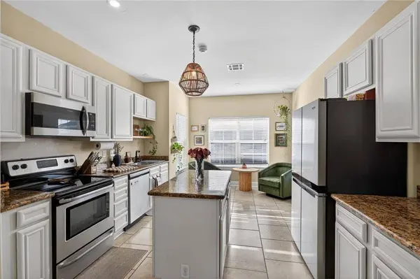 658 RUE SAINT MICHAEL, Gretna, LA 70056
