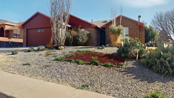 3220 Sunny CIR, Alamogordo, NM 88310