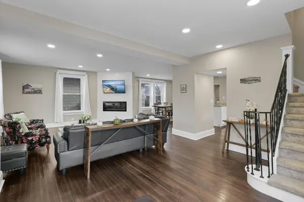 115 W Central Avenue, Delaware, OH 43015