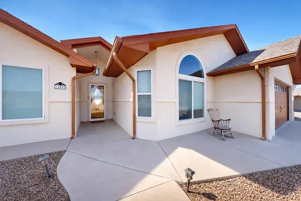 300 Cottonwood DR, Alamogordo, NM 88310