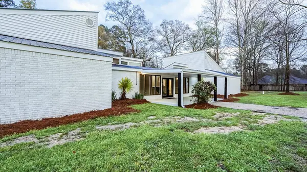 156 Graves Rd., Ellisville, MS 39437