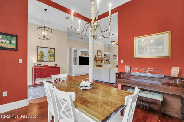 17 Parsons Creek Road, Hattiesburg, MS 39402